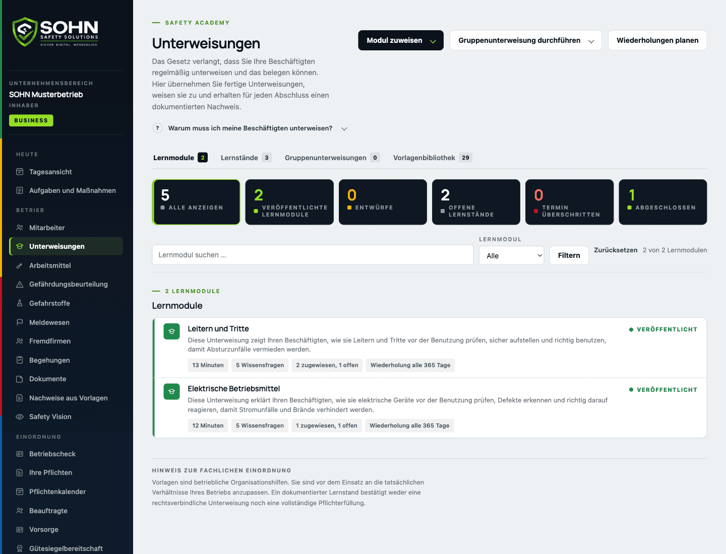 SafetyAgent Unterweisungen, echte Anwendungsoberfläche aus der Live-Demo: veröffentlichte Lernmodule mit Wissenscheck