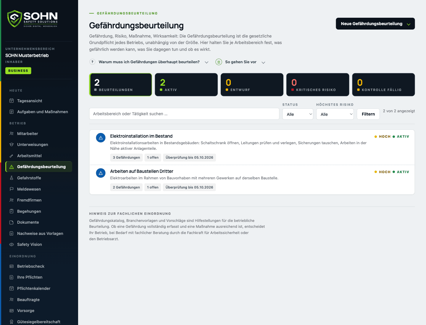 SafetyAgent Gefährdungsbeurteilung, echte Anwendungsoberfläche aus der Live-Demo: Risikobewertung und Wirksamkeitskontrolle je Gefährdung